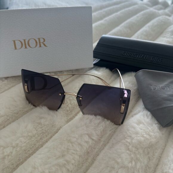 Christian Dior square Sunglasses in Current style - Picture 3 of 16